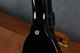 Gibson 80s Flying V - Ebony - Hard Case - 2nd Hand (134340) Gibson 80s Flying V - Ebony - Hard Case - 2nd Hand (134340)