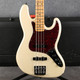 Fender Player Plus Jazz Bass - Olympic Pearl - Hard Case - 2nd Hand Fender Player Plus Jazz Bass - Olympic Pearl - Hard Case - 2nd Hand