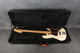 Fender Player Plus Jazz Bass - Olympic Pearl - Hard Case - 2nd Hand Fender Player Plus Jazz Bass - Olympic Pearl - Hard Case - 2nd Hand