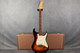 Fender Vintage Hot Rod 62 Stratocaster - 3 Tone Sunburst - Hard Case - 2nd Hand Fender Vintage Hot Rod 62 Stratocaster - 3 Tone Sunburst - Hard Case - 2nd Hand