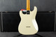 Fender Nile Rodgers Hitmaker Stratocaster - Olympic White - Hard Case - 2nd Hand (X1159359) Fender Nile Rodgers Hitmaker Stratocaster - Olympic White - Hard Case - 2nd Hand (X1159359)