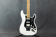 Fender Player Stratocaster Floyd Rose HSS - Polar White - Boxed - 2nd Hand Fender Player Stratocaster Floyd Rose HSS - Polar White - Boxed - 2nd Hand