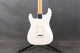 Fender Player Stratocaster - Polar White - 2nd Hand (X1157792) Fender Player Stratocaster - Polar White - 2nd Hand (X1157792)