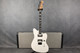 Fender Jim Root Jazzmaster V4 - Flat White - Hard Case - 2nd Hand (136453) Fender Jim Root Jazzmaster V4 - Flat White - Hard Case - 2nd Hand (136453)