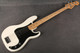 Fender Dee Dee Ramone Precision Bass - Olympic White - Gig Bag - 2nd Hand