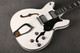 Hagstrom Viking - White - 2nd Hand