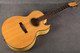 Washburn EA-45 Electro Acoustic - Natural - Hard Case - 2nd Hand Washburn EA-45 Electro Acoustic - Natural - Hard Case - 2nd Hand