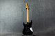 Fender American Special Stratocaster HSS - Black - 2nd Hand Fender American Special Stratocaster HSS - Black - 2nd Hand