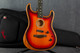 Fender American Acoustasonic Stratocaster - 3-Tone Sunburst - Gig Bag - 2nd Hand Fender American Acoustasonic Stratocaster - 3-Tone Sunburst - Gig Bag - 2nd Hand