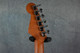Fender American Acoustasonic Stratocaster - 3-Tone Sunburst - Gig Bag - 2nd Hand Fender American Acoustasonic Stratocaster - 3-Tone Sunburst - Gig Bag - 2nd Hand