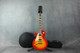 Epiphone Les Paul Standard Pro - Left Handed - Cherry Sunburst - Case - 2nd Hand Epiphone Les Paul Standard Pro - Left Handed - Cherry Sunburst - Case - 2nd Hand