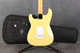Fender FSR Classic 60s Series Stratocaster - Canary Diamond - Gig Bag - 2nd Hand Fender FSR Classic 60s Series Stratocaster - Canary Diamond - Gig Bag - 2nd Hand