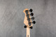 Harley Benton JB-40FL Fretless Bass - 3 Tone Sunburst - 2nd Hand Harley Benton JB-40FL Fretless Bass - 3 Tone Sunburst - 2nd Hand