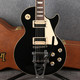 Gibson Les Paul Classic - Bigsby - Ebony - Hard Case - 2nd Hand Gibson Les Paul Classic - Bigsby - Ebony - Hard Case - 2nd Hand