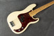 Fender American Standard Precision Bass - Olympic White - Hard Case - 2nd Hand Fender American Standard Precision Bass - Olympic White - Hard Case - 2nd Hand