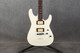 BlackHawk by Schecter BC-1 - White - 2nd Hand BlackHawk by Schecter BC-1 - White - 2nd Hand