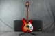 Rickenbacker 330 - Fireglo - 2015 - Hard Case - 2nd Hand Rickenbacker 330 - Fireglo - 2015 - Hard Case - 2nd Hand