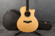 Taylor Custom GS Engelmann Spruce Top, Mun Ebony Back & Sides - Case - 2nd Hand Taylor Custom GS Engelmann Spruce Top, Mun Ebony Back & Sides - Case - 2nd Hand