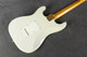 Fender American Vintage 57 Stratocaster Reissue White Blonde - Case - 2nd Hand Fender American Vintage 57 Stratocaster Reissue White Blonde - Case - 2nd Hand