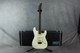 Schecter USA Signature Nick Johnston - Atomic Snow - Hard Case - 2nd Hand Schecter USA Signature Nick Johnston - Atomic Snow - Hard Case - 2nd Hand