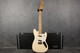 Fender Player Mustang - Olympic White - Hard Case - 2nd Hand