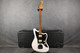 Fender Player Jaguar - Polar White - Hard Case - 2nd Hand Fender Player Jaguar - Polar White - Hard Case - 2nd Hand