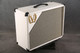 Victory V112-WW-65 Wide Body Speaker Cabinet - White - 2nd Hand Victory V112-WW-65 Wide Body Speaker Cabinet - White - 2nd Hand