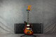 Fender American Vintage II 1966 Jazzmaster - 3-Colour Sunburst - Case - 2nd Hand Fender American Vintage II 1966 Jazzmaster - 3-Colour Sunburst - Case - 2nd Hand