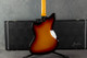 Fender American Vintage II 1966 Jazzmaster - 3-Colour Sunburst - Case - 2nd Hand Fender American Vintage II 1966 Jazzmaster - 3-Colour Sunburst - Case - 2nd Hand