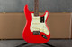 Fender American Vintage II Stratocaster - Fiesta Red - Hard Case - 2nd Hand Fender American Vintage II Stratocaster - Fiesta Red - Hard Case - 2nd Hand