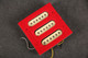 Fender Hot Noiseless Strat Pickup Set - Aged White - Boxed - 2nd Hand Fender Hot Noiseless Strat Pickup Set - Aged White - Boxed - 2nd Hand