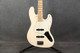 Fender Mexican Standard Jazz Bass - Olympic White - 2nd Hand Fender Mexican Standard Jazz Bass - Olympic White - 2nd Hand