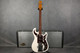Burns Marvin 64 - White - Hard Case - 2nd Hand Burns Marvin 64 - White - Hard Case - 2nd Hand
