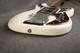 Burns Marvin 64 - White - Hard Case - 2nd Hand Burns Marvin 64 - White - Hard Case - 2nd Hand