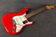 Fender Player II Stratocaster - Coral Red - Boxed - 2nd Hand (X1167618) Fender Player II Stratocaster - Coral Red - Boxed - 2nd Hand (X1167618)
