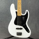 Fender Player II Jazz Bass MN - Polar White - Boxed - 2nd Hand