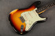 Fender Custom Shop 62 Stratocaster Relic - 3 Tone Sunburst - Case - 2nd Hand
