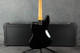 Squier Classic Vibe Jaguar Bass - Black - Hard Case - 2nd Hand Squier Classic Vibe Jaguar Bass - Black - Hard Case - 2nd Hand