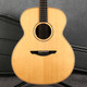 Avalon L2-20 Acoustic Guitar - K&K Pickup - Natural - Hard Case - 2nd Hand Avalon L2-20 Acoustic Guitar - K&K Pickup - Natural - Hard Case - 2nd Hand