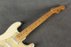 Fender Mexican Standard Stratocaster with Hot Rails - White - 2nd Hand