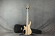 Gear4Music Chicago BG-CHG5-NT 5-String Neck Thru Bass Guitar - 2nd Hand Gear4Music Chicago BG-CHG5-NT 5-String Neck Thru Bass Guitar - 2nd Hand
