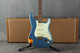 Fender Custom Shop 1963 Strat - Lake Placid Blue Over Sunburst Relic - 2nd Hand Fender Custom Shop 1963 Strat - Lake Placid Blue Over Sunburst Relic - 2nd Hand