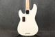Sire Marcus Miller P7 4 String Fretless - Antique White - 2nd Hand