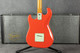 Burns Custom Elite Hank Marvin - The Shadows - Fiesta Red - 2nd Hand Burns Custom Elite Hank Marvin - The Shadows - Fiesta Red - 2nd Hand