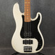 Fender Blacktop Precision Bass - White Chrome Pearl - 2nd Hand Fender Blacktop Precision Bass - White Chrome Pearl - 2nd Hand