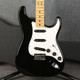 Fender Stratocaster - 1977 - Hardtail -  Black - 2nd Hand