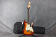 Fender American Performer Stratocaster - Honey Burst - 2nd Hand (X1177269) Fender American Performer Stratocaster - Honey Burst - 2nd Hand (X1177269)