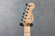 Fender Juanes Stratocaster - Luna White - 2nd Hand Fender Juanes Stratocaster - Luna White - 2nd Hand