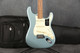 Fender Vintera Series 60s Stratocaster - PF - Ice Blue Metallic - 2nd Hand Fender Vintera Series 60s Stratocaster - PF - Ice Blue Metallic - 2nd Hand