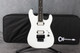 Charvel Jim Root Pro-Mod San Dimas Style 1 HH FR E - Satin White - 2nd Hand Charvel Jim Root Pro-Mod San Dimas Style 1 HH FR E - Satin White - 2nd Hand